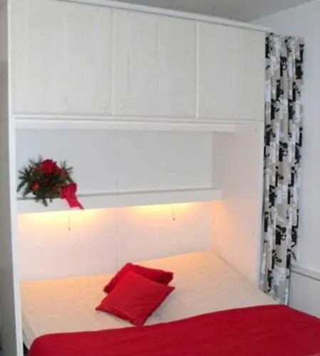 Apartmentvermittlung Mehr Als - Objekt 4 Lägenhet *